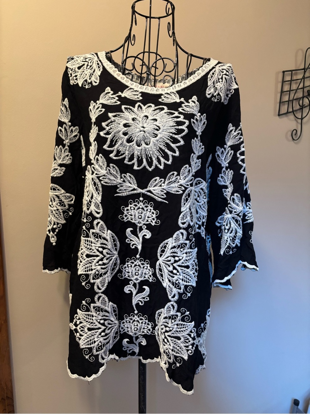 Solitaire Black Dress with White Floral Embroidery